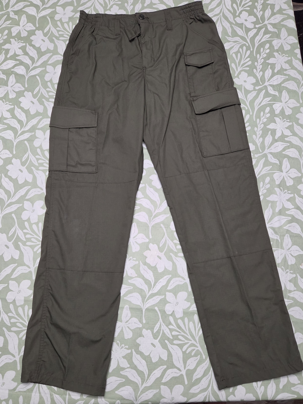 Propper Men's Tactical  Cargo Pants in Olive